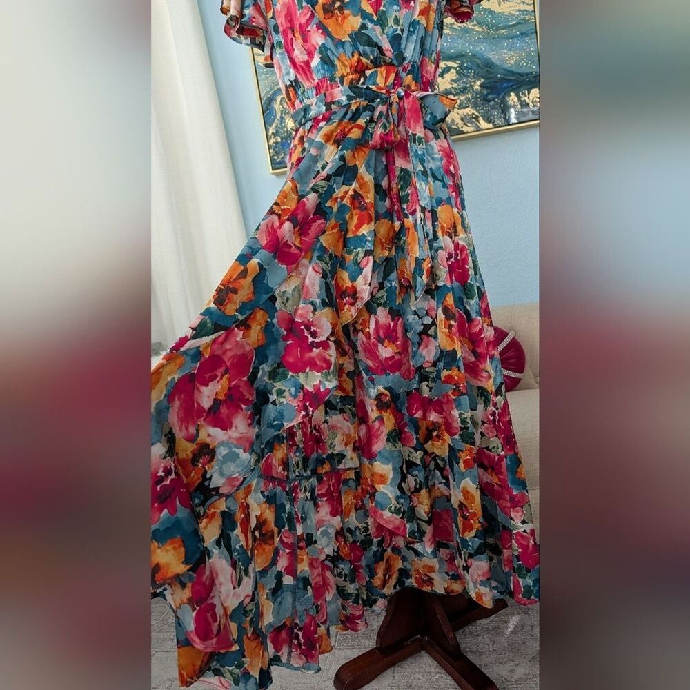 Nicole Miller Floral V-Neck Maxi Dress Size S - Picture 4 of 16